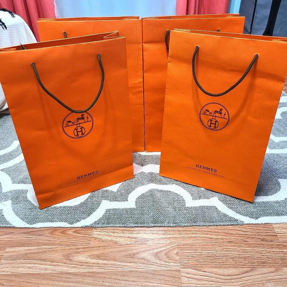 Hermes Shopping Bags - Picture 1 of 3